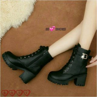 มาแล้วจ้า รองเท้าที่สาวๆตามหากันทั่วบ้านทั่วเมือง พร้อมส่ง👠👠👠