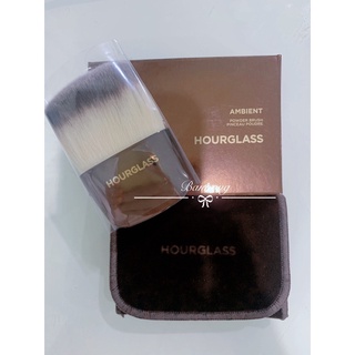 ⭐️พร้อมส่ง⭐️  Hourglass Powder Brush แท้ 100%