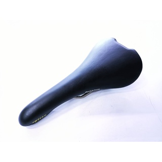 เบาะจักรยาน SELLE ITALIA รุ่น FLITE CLASSIC 1990 TITANIUM SATTEL (สินค้ามือสอง สภาพดี)