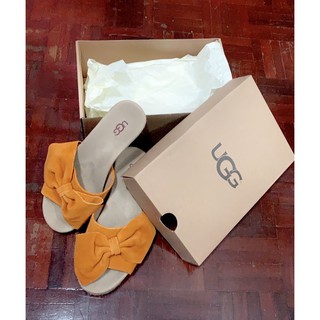 UGG 💯รองเท้าส้นเตารีด โบว์สีเหลือง