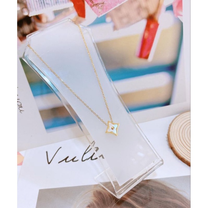 TTN5908 - สร้อยคอไทเทเนียมทรงสี่เหลี่ยมมุกแม่ (สีเหลือง)