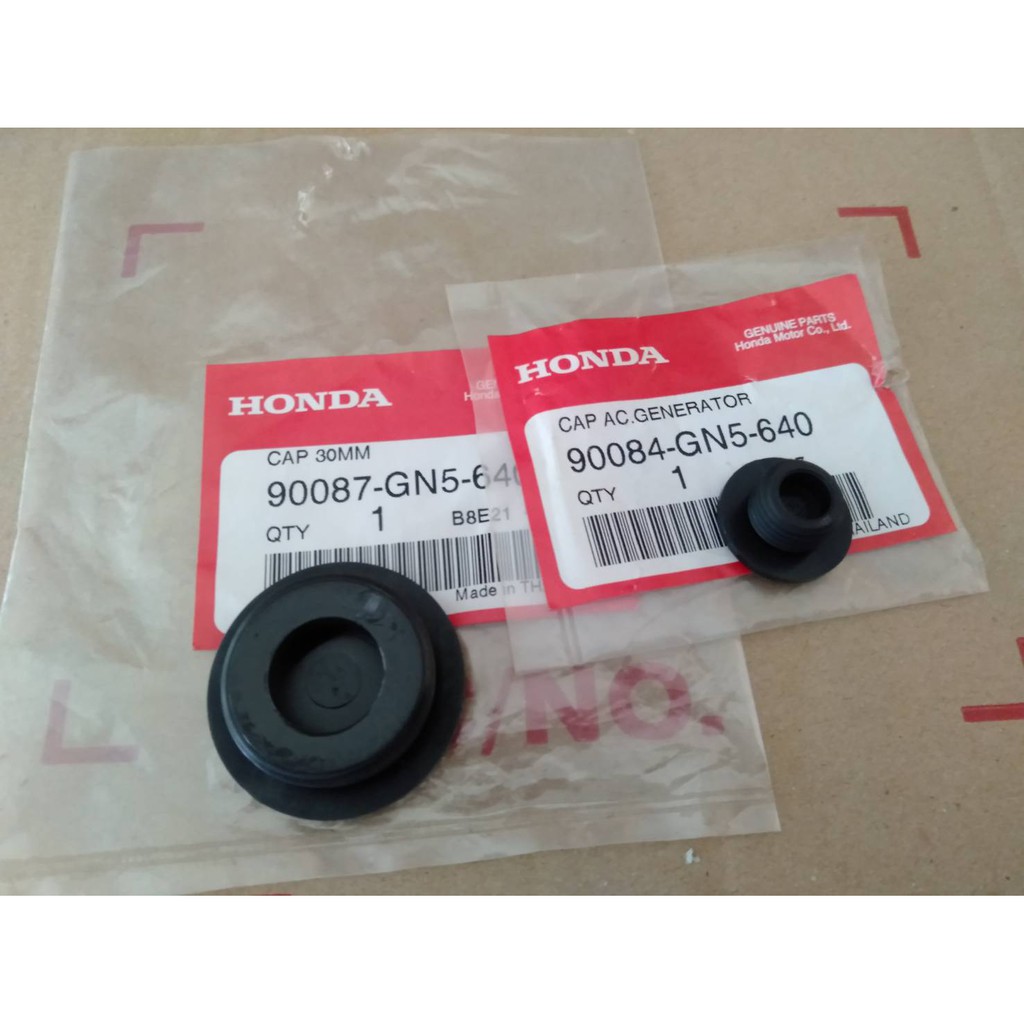 ฝาปิดรูจานไฟ 2ชิ้น น็อตปิดรูจานไฟ ของแท้เบิกศูนย์ Honda เวฟ100s เวฟ100x เวฟ110  รหัส 90087-GN5-640 90084-GN5-640