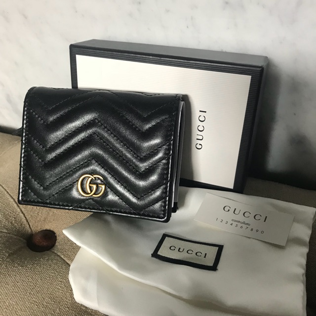 Used like new! Gucci Marmont mini wallet