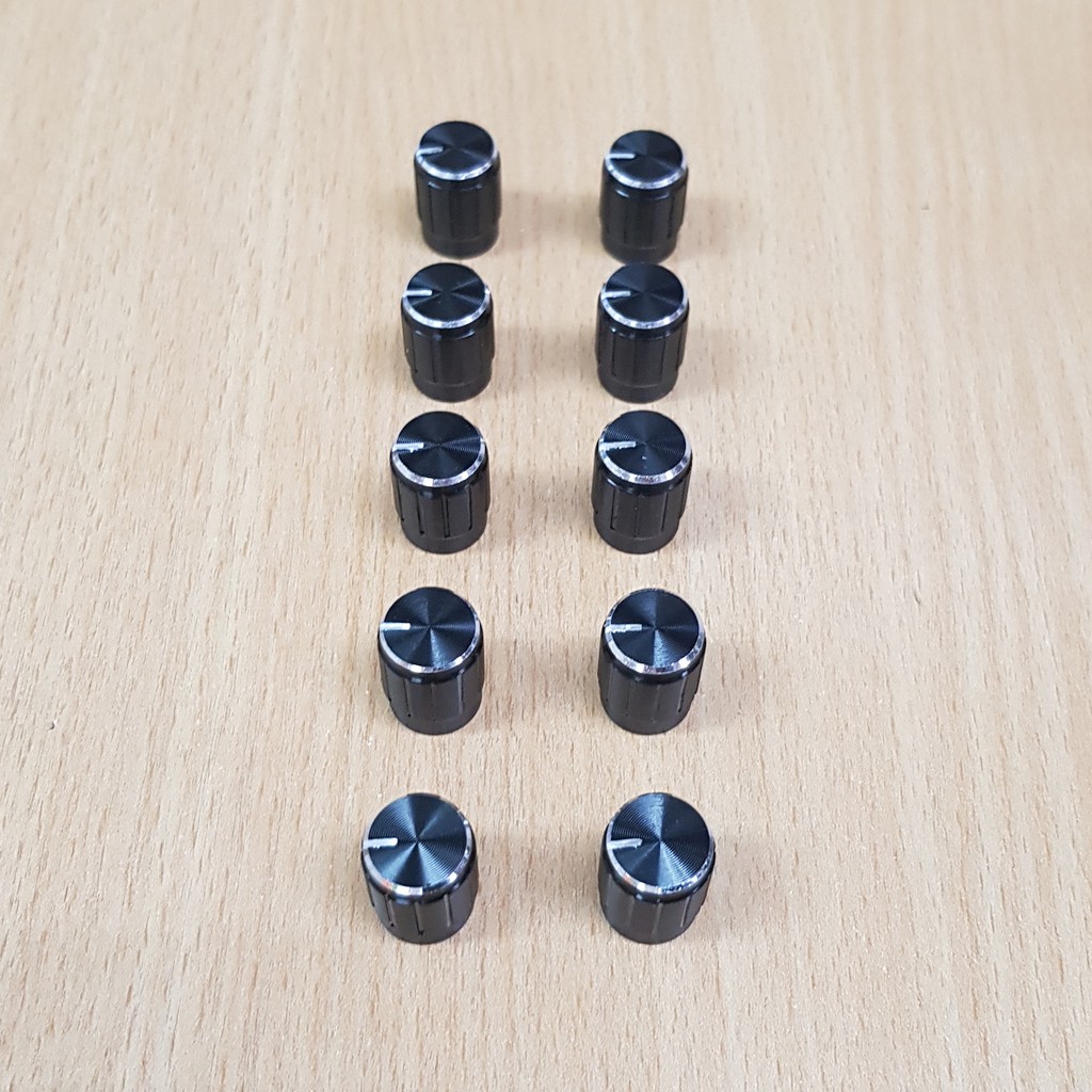 แพ็ค 10 ตัว ลูกบิด สีดำ ขอบเงิน กว้าง 13 mm สูง 17 mm ลูกบิดโวลุ่ม คุณภาพดี