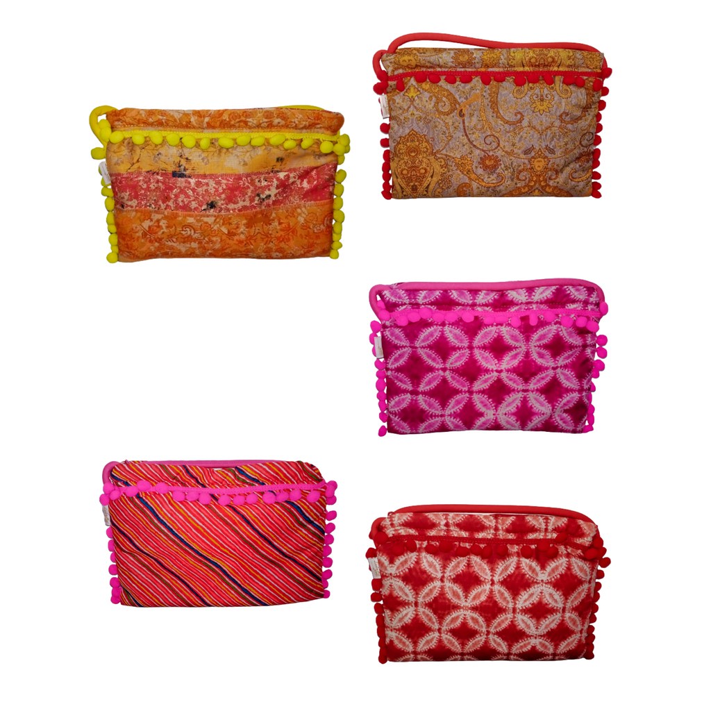 กระเป๋าสะพายข้าง NARAYA LNC-40