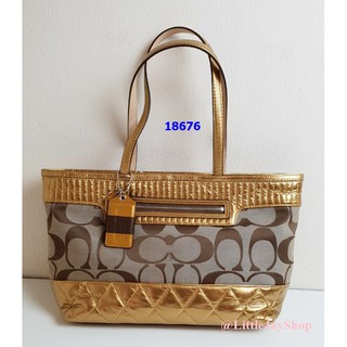 Coach 18676 poppy signature tote khaki/gold ของแท้ พร้อมส่ง ราคาพิเศษ