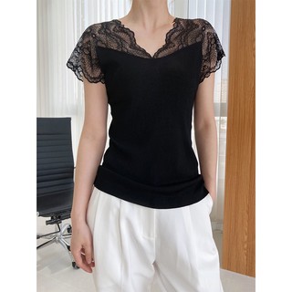 พร้อมส่ง Rin Lace Top  ราคา 450 บาท