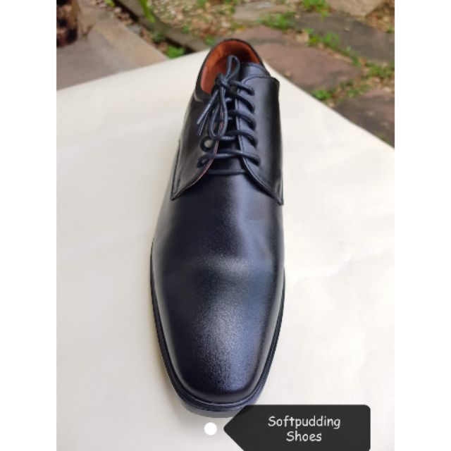รองเท้าหนังแท้ คัชชู ทรงสลิม  Oxford สีดำแบบสวม มีเชือกผูก พื้นยางแท้กันลื่น หนังวัวนิ่มขัดเงาเกรด AA  ทรงสลิม เบอร์43