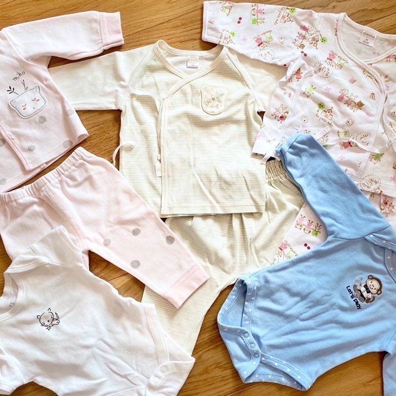 ส่งต่อ ~ 💫 size 00, 50, 60, 70, 0-3, 3-6, 9-12m / 100  absorba ENFANT baby gigi เสื้อผ้าเด็ก เสื้อกา