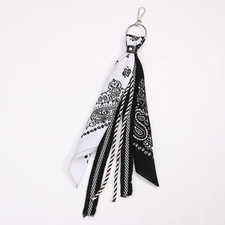 Nan Paisley Bandana Kerchief Wallet Chain Ribbon Biker Headscarf Jean Pants พวงกุญแจ