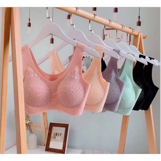 พร้อมส่งจากไทย💥Sanay Bra💥 (N442) สปอร์ตบราผ้านิ่ม ทรงสวย กระชับ ใส่สบาย เสริมฟองน้ำอย่างดี