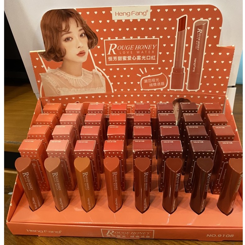 (ยกกล่อง 40 ชิ้น) HengFang Rouge Honey No.9108 ลิปสติกเนื้อกึ่งแมท สีสวย สีชัด เม็ดสีแน่น ได้ถึง8แท่ง 8เฉด