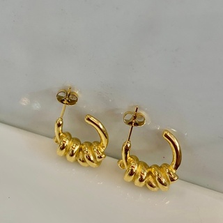 𝐴𝑆𝐻𝐼𝑅𝐴 (18k gold plated) hoop earrings twisted hoop earrings chunky hoop earrings ต่างหูห่วง ต่างหูห่วงหนา ต่างหูห่วงเล็