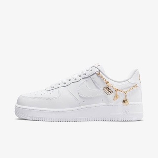 📢📌พร้อมจัด​✨​Nike Air Force 1✨​รุ่นใหม่🔥ราคาดี 1040 ฿🔥🙏🏻สั่งสินค้าแจ้ง สี ไซส์ ที่แชทแม่ค้าได้เลยจ้าส่งสินค้าทุกวันจ้า🙏🏻