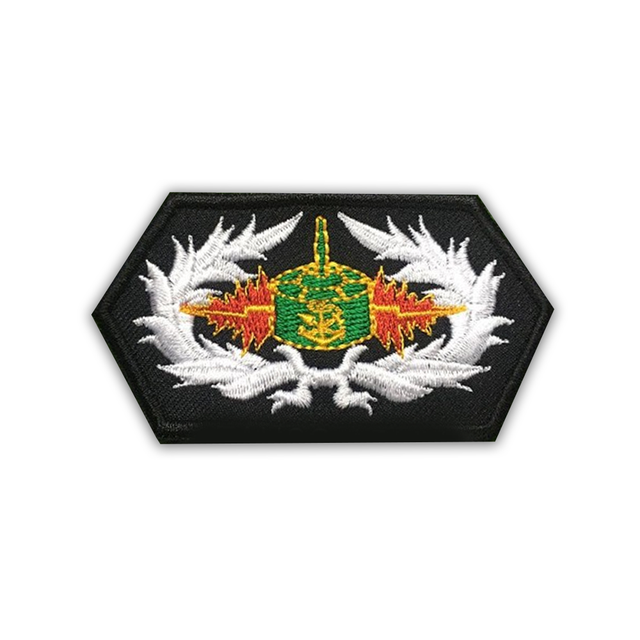 เครื่องหมายสงครามทุนระเบิดชนิดผ้า ขนาด 4 x 7.5 CM