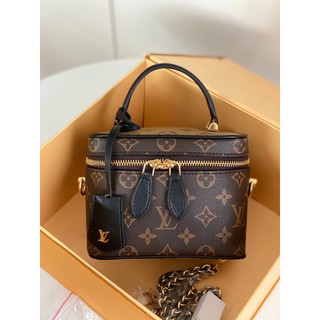 กระเป๋าสะพาย หลุย Bag
