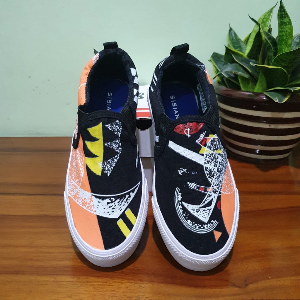 Hitam PUTIH Boys AND GIRLS SHOES ABSTRACT FINGER LINE IMAGE AGES 4,5,6,7,9,9,10 YEARS PREMIUM CANVAS