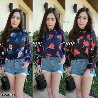 TwinsShopVip💗พร้อมส่ง TW4641 เสื้อแขนผ่าระฆัง 3 ชั้น Bell sleeve shirt with 3 layers