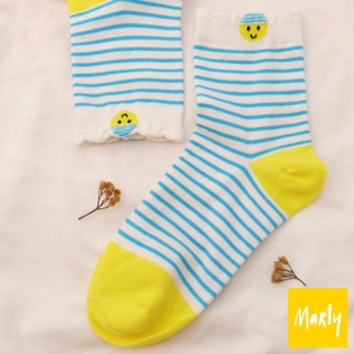 ถุงเท้า Stripe &amp; Smiley ลายเส้นสีสวย มี smiley เล็กๆ เก๋ๆ เพิ่มดีเทลให้กับถุงเท้าค่ะ smiley