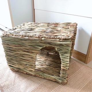 (สินค้าใหม่)บ้านกระต่ายขนาด26*27*39 cm.(กระต่ายตัวใหญ่เข้าได้)