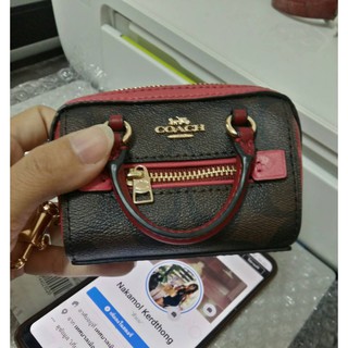 Coach wallet พวงกุญแจหมอนจิ๋ว ใส่เหรียญ ใส่การ์ด(สีกาแฟใบสุดท้าย)