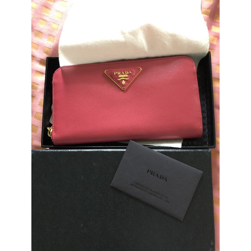 กระเป๋าสตางค์pradaของแท้