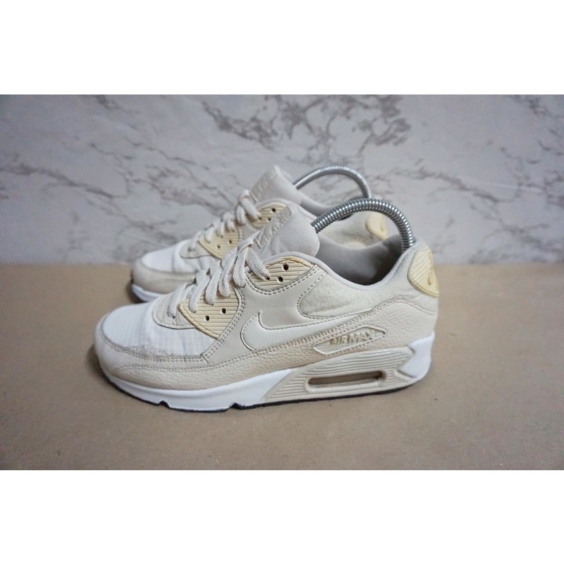 Nike Air Max 90 (Size: 39/25) รองเท้ามือสองของแท้💯 #รองเท้าแบรนด์แท้มือสอง✌️
