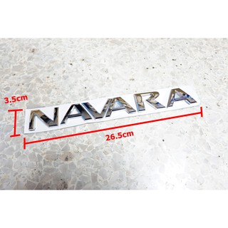 ป้ายโลโก้พลาสติก NAVARA สีโครเมี่ยมขนาด26.5.x3.5cmสำหรับติดท้ายกะบะติดตั้งด้วยเทปกาวสองหน้าด้านหลัง