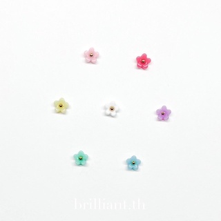 จิวหูเกาหลี Mini flower piercings ก้านแสตนเลสเกรดเครื่องมือแพทย์ Surgical Stainless Steel