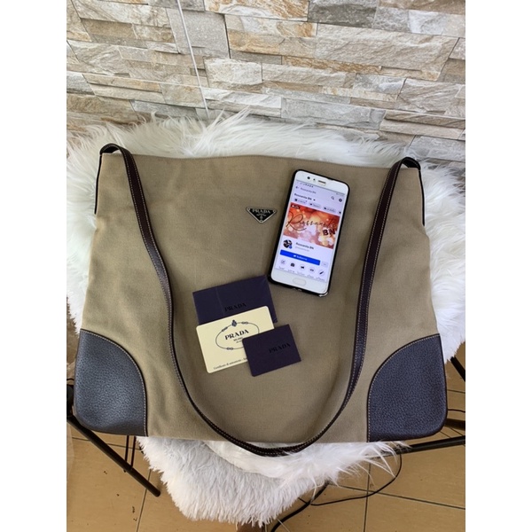 Prada Crossbody พร้อมการ์ด มือสอง ของแท้ 💯