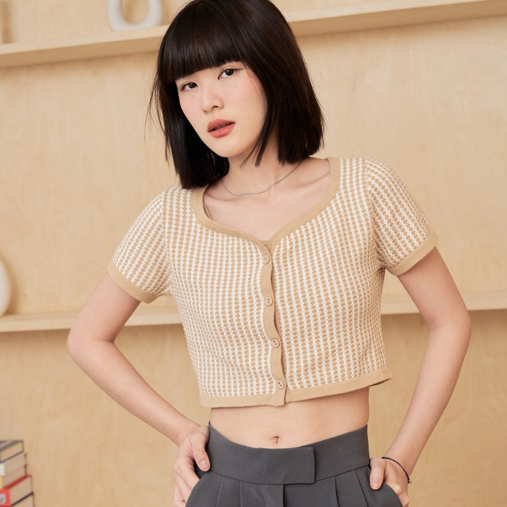 SISMANIA Bun Knit Crop