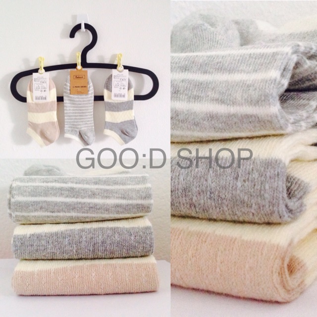 Footwear >> ถุงเท้า