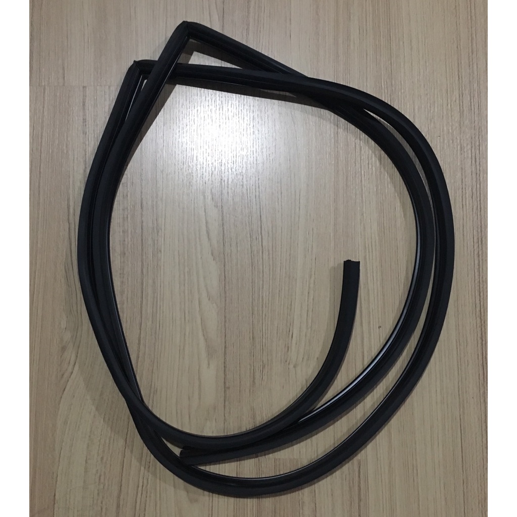 ยางกระจกรถยนต์ ชิ้นหน้า ยางขอบกระจกบังลมหน้า โตโยต้า ไฮเอซ คอมมูเตอร์ คอมมิวเตอร์ Toyota Commuter 20