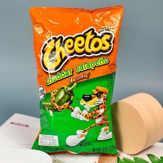 พร้อมส่ง !! Cheetos Crunchy Cheddar Jalapeno 226 g. ชีโตส ผสมพริกจาลาปิโน รสเนยแข็งเชดดาร์ USA