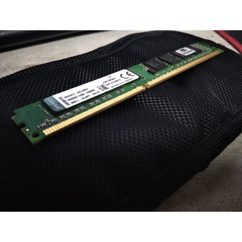 Ram ddr3(1333) 4gb Kingston Value Ram (KVR13N9S8/4) มือสอง