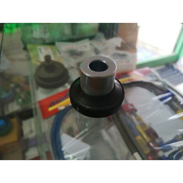 ชุดบูชล้อหน้า+ซีลแท้​ นูโว​ มีโอ​ ฟีโน่​ YAMAHA​ มีเก็บปลายทาง