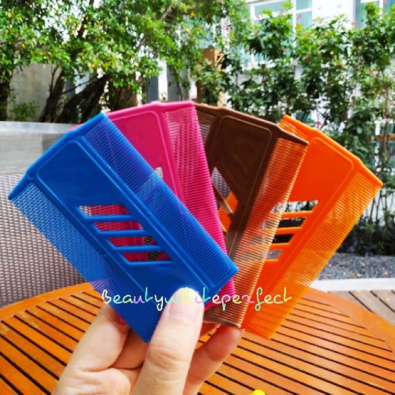 10แถม1 พร้อมส่ง หวีสเนียด หวีเหาไม้แดง เสนียดโบราณ หวีสางเหา ซี่ถี่มาก หลุดทั้ง ไข่&ตัว