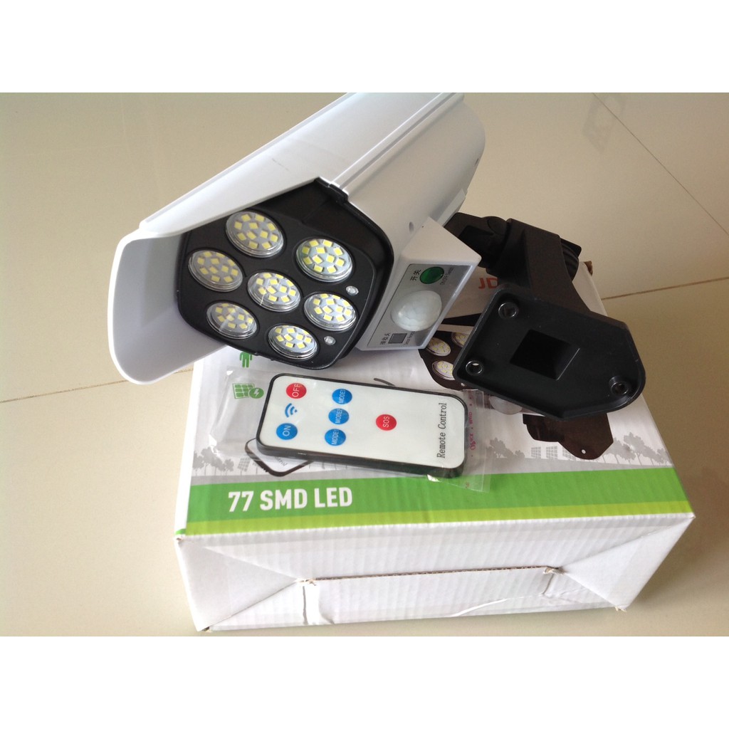 ไฟถนน230wโซล่าเซลล์ 77SMD รูปทรงกล้องวงจรปิด ไฟปิด-เปิดอัตโนมัติ สว่างนานทั้งคืน กล้องวงจรปิดปลอม กล้องไฟโซล่าเซลล์
