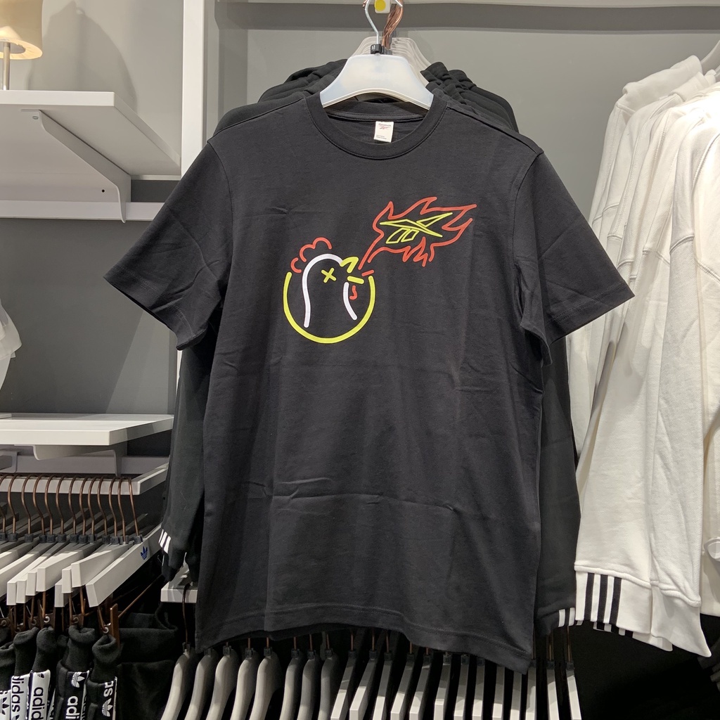 Reebok Hot Ones Collaborations Spitfire ไก่พิมพ์กีฬาเสื้อยืด Unisex ผ้าฝ้าย 100% ผู้ชาย Oversize แขนสั้น