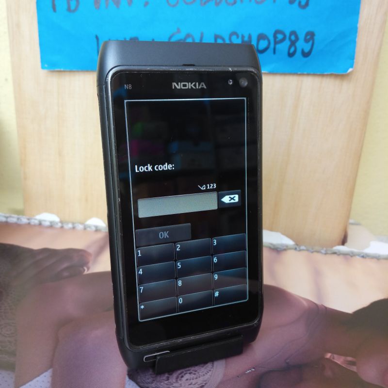 Nokia N8 มือสอง สภาพสวยพอใช้ ติดรหัส