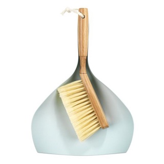 แปรงกวาดและที่ตักผง จุสก์ MILO สีฟ้า  25x35  ไม้กวาด ที่โกยผง  Sweeping brush and dustpan Jusk MILO blue 25x35