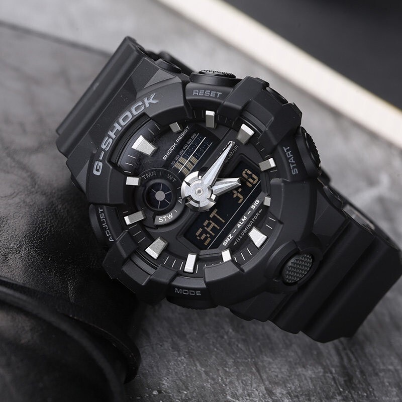 Gshock GA-700-1B สีดํากีฬานาฬิกาผู้ชายนาฬิกาคลาสสิกนาฬิกากันน้ําแฟชั่นเรซิ่นสายนาฬิกา P256