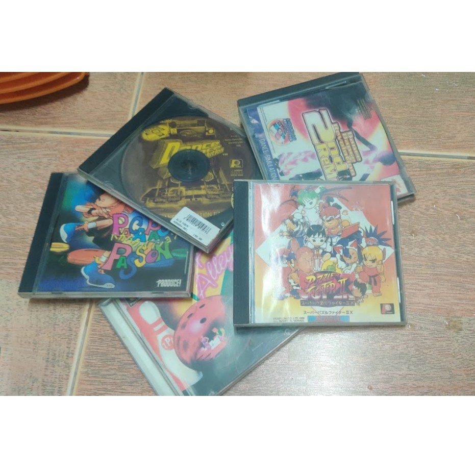 แผ่น PS1 และที่ใส่แผ่น CD