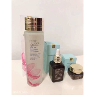 ESTEE LAUDER SAKURA EXCLUSIVE TRAVEL SET