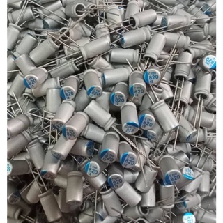 820uF 12V  Capacitor  สีเงินแทบฟ้า ขนาด 12x5mm. ของดีของแท้จากโรงงาน 820UF 12V ตัวเก็บประจุแบบอิเล็กโทรไลต์ 20ตัว/