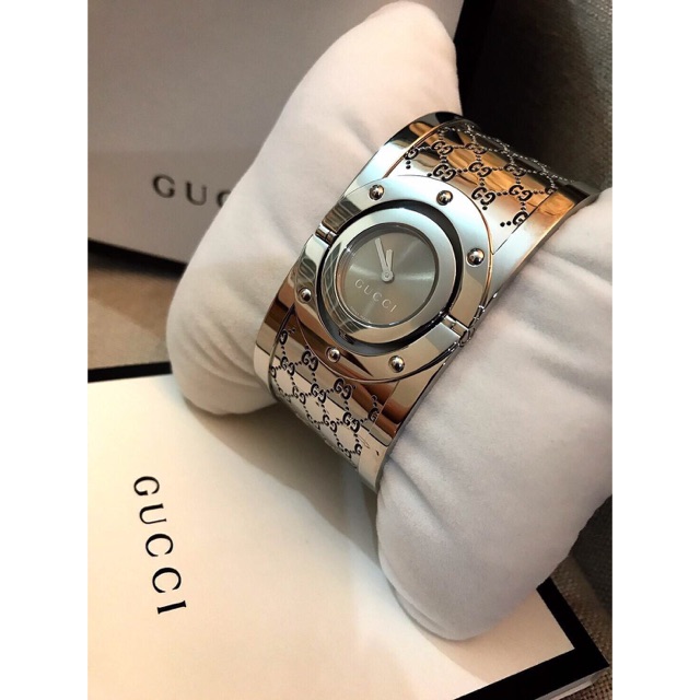 นาฬิกา Gucci แท้ มือ1