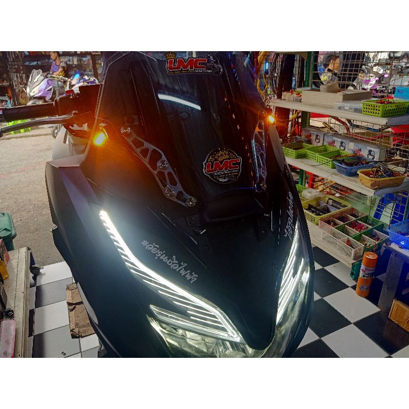 ไฟเลี้ยวแต่ง Forza350 ตรงรุ่นแบบแปะ 1คู่ สีส้ม 3ชิป
