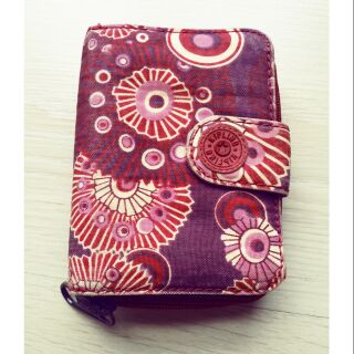 Kipling กระเป๋าสตางค์สุดน่ารัก สีแดงสดใส สภาพดี