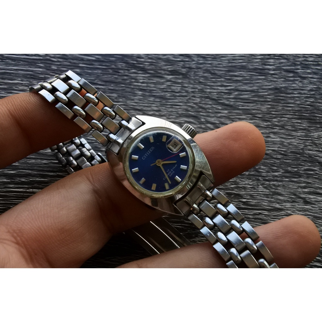 นาฬิกา Vintage มือสองญี่ปุ่น CITIZEN Automatic ผู้หญิงสีเงิน ของแท้ 100% สแตนเลสแท้ ใช้งานได้ปกติ สภาพดี 26mm