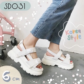 SD031 รองเท้ารัดส้นเกาหลีสไตล์มินิมอล ส้นตึก สีดำ/ขาวล้วน